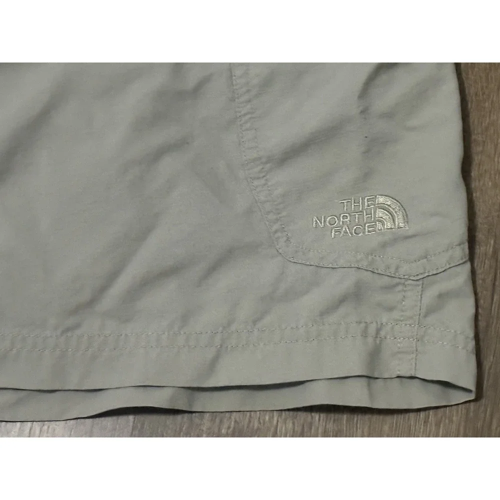 The North Face Shorts Mens 40 Beige Ripstop Cargo Pocket Hiking Outdoor‎ Nylon
